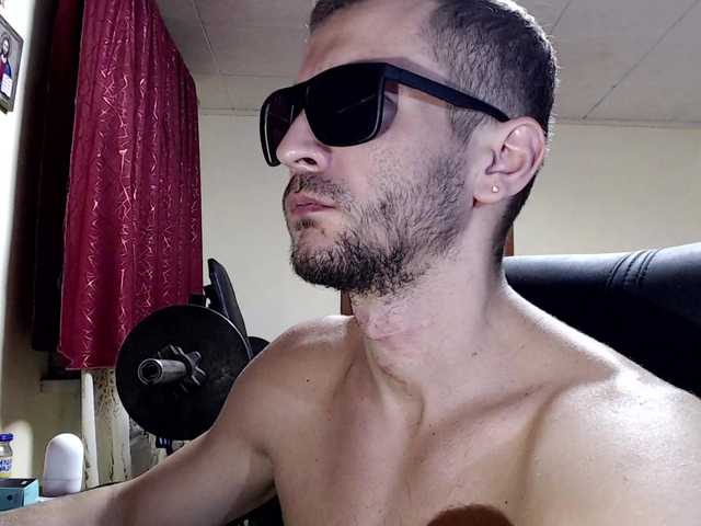 333Alone_in_The_Dark777