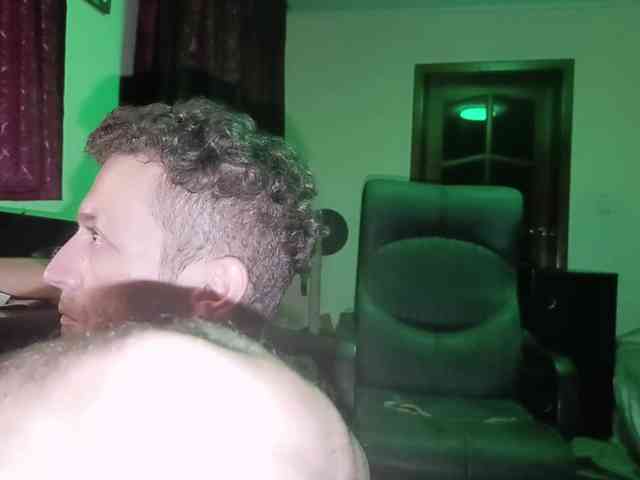 7733Alex7733
