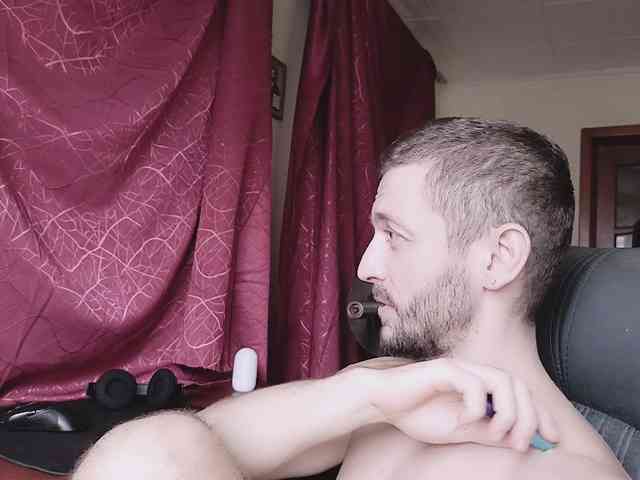 333Alone_in_The_Dark777