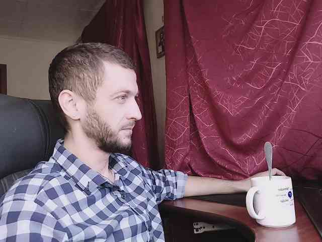 7733Alex7733 Live Webcam on {site_name}