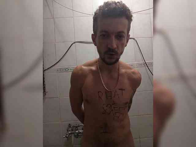 7733Alex7733