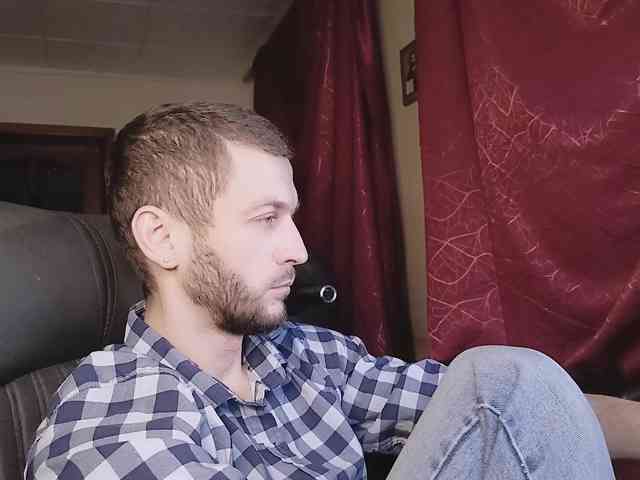 7733Alex7733 Live Webcam on {site_name}