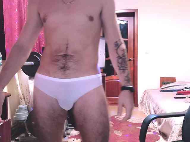 7733Alex7733