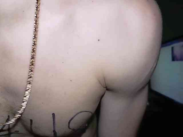 7733Alex7733