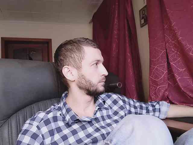 7733Alex7733 Live Webcam on {site_name}