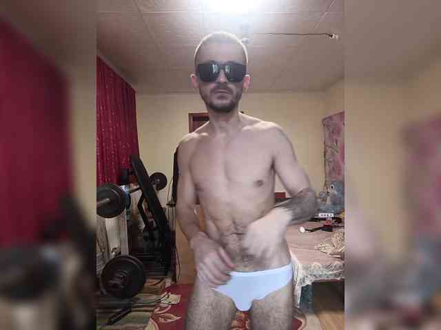 7733Alex7733