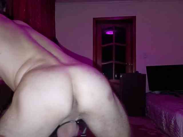 7733Alex7733