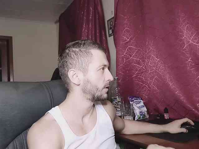 333Alone_in_The_Dark777