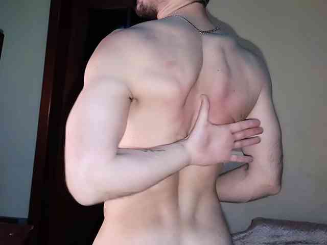 7733Alex7733