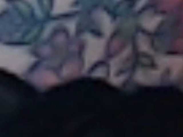 Wearedesires's BongaCams show and profile