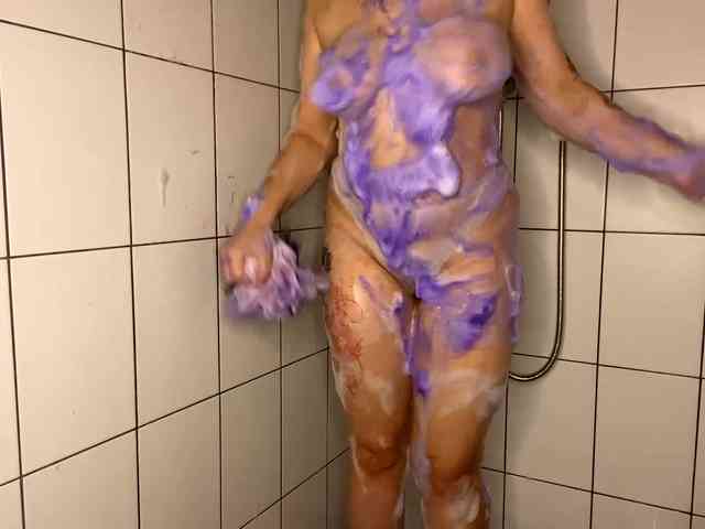 DomoniqueEdnie webcam