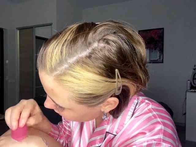 DomoniqueEdnie webcam