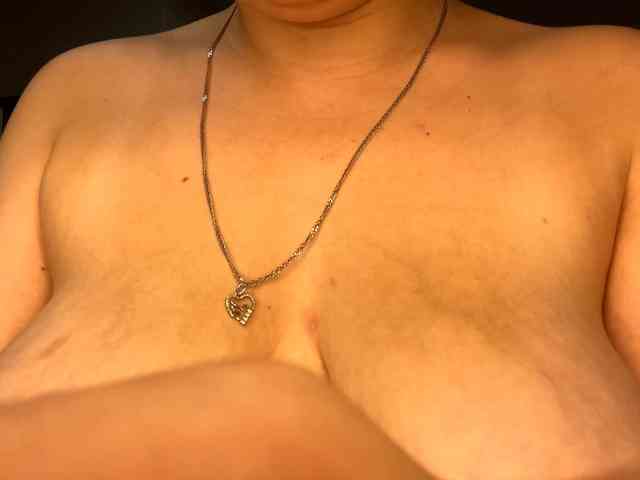 DomoniqueEdnie webcam