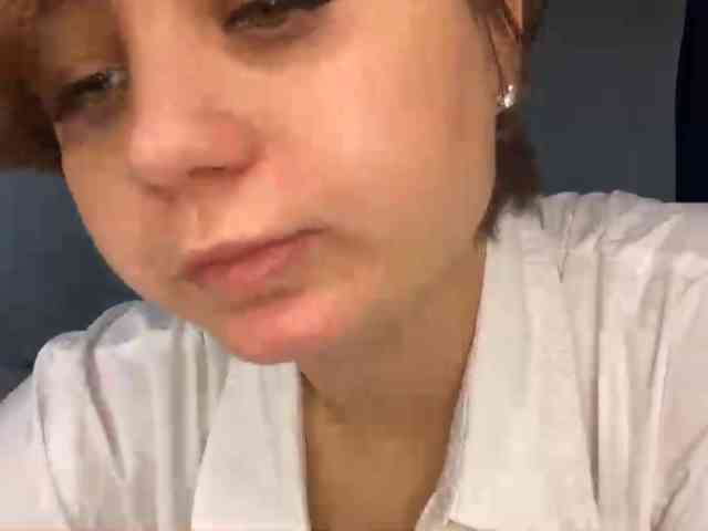 DomoniqueEdnie webcam