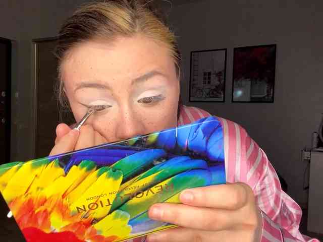 DomoniqueEdnie webcam