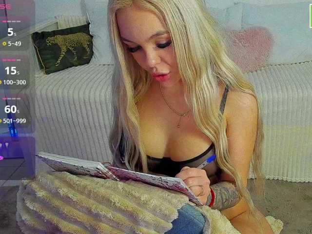 DaisyAbby03's BongaCams show and profile