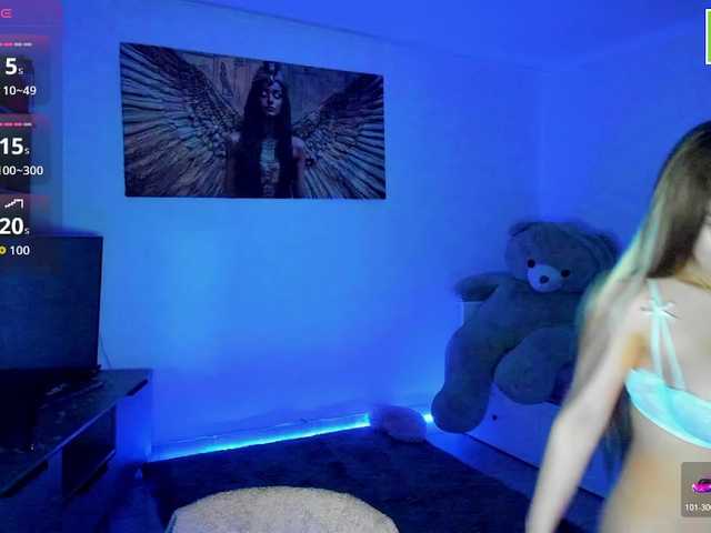 DaisyAbby03's BongaCams show and profile