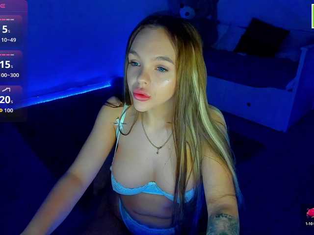 DaisyAbby03's BongaCams show and profile