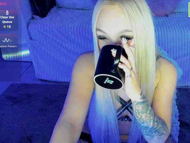 free voyeur DaisyAbby03