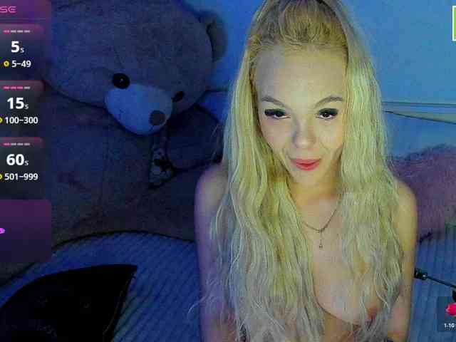 DaisyAbby03 webcam