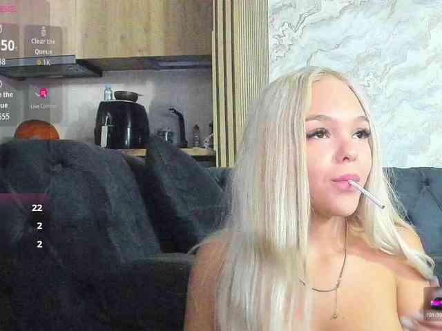 DaisyAbby03 webcam