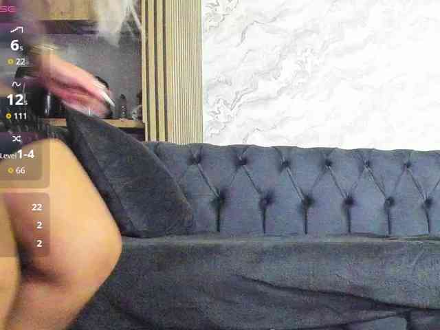 DaisyAbby03 webcam