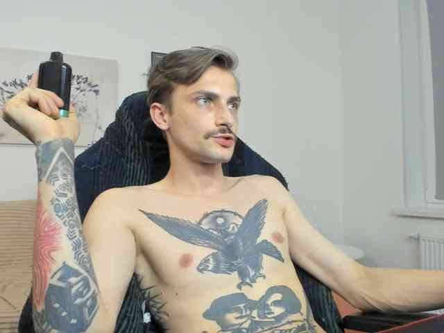 SimonReed SimonReed
