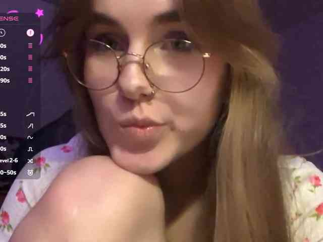 CandyJoly webcam