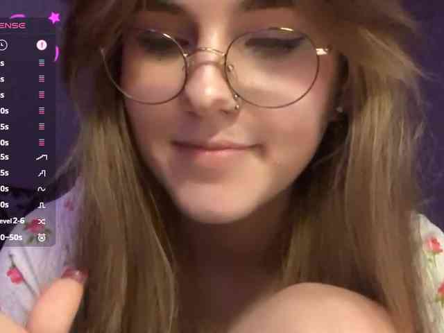 CandyJoly webcam
