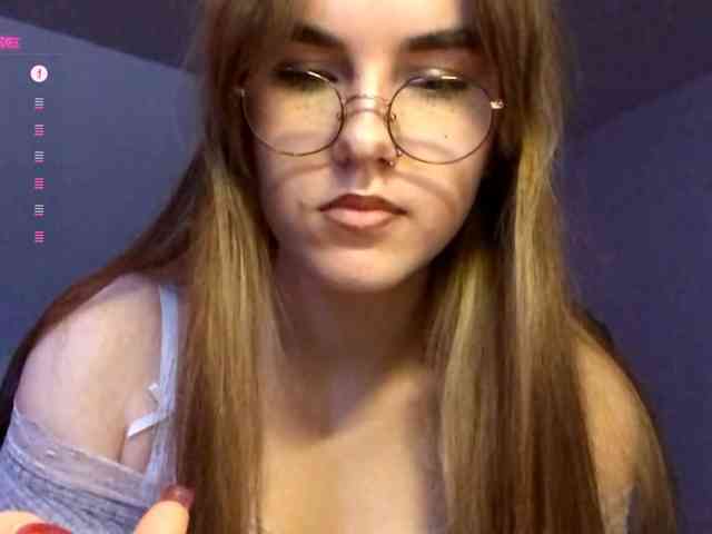 CandyJoly webcam