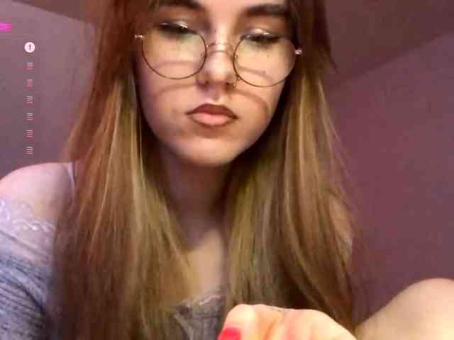 CandyJoly webcam