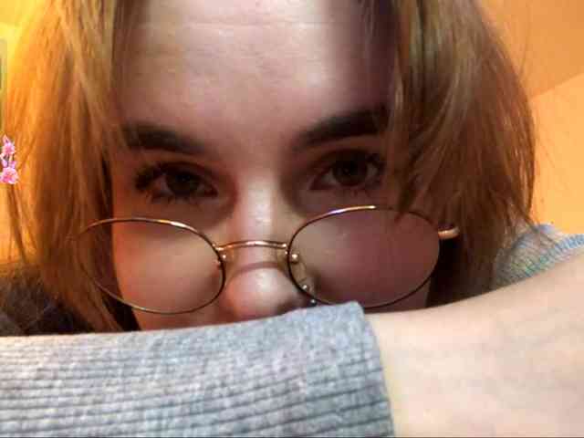 CandyJoly webcam