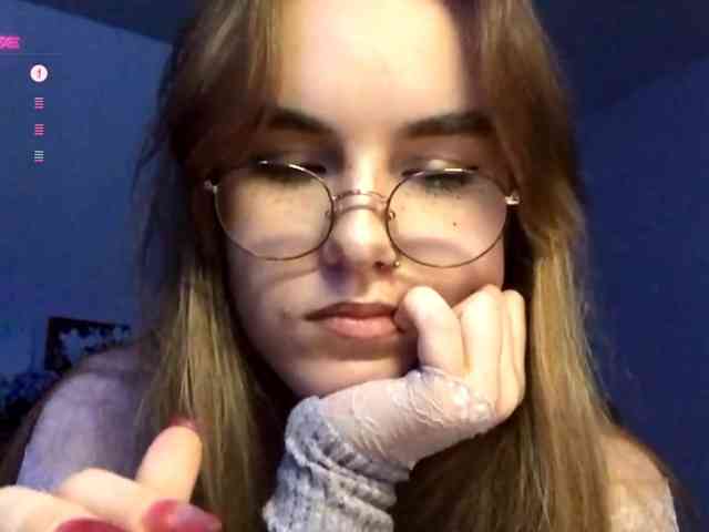 CandyJoly webcam