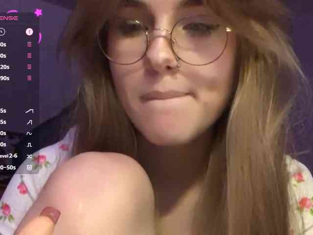 CandyJoly webcam