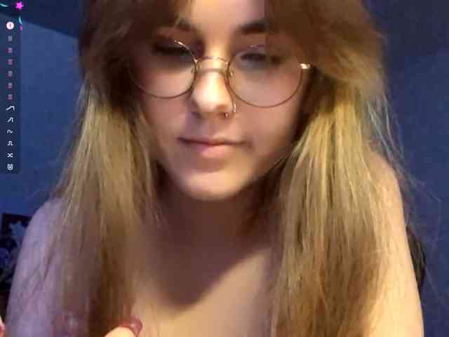 CandyJoly webcam
