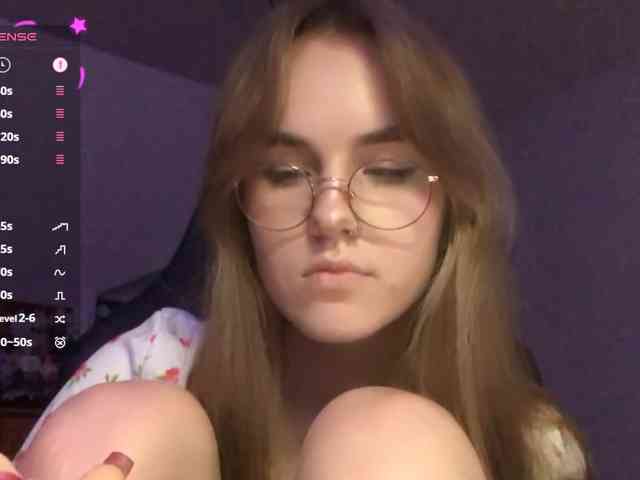 CandyJoly webcam