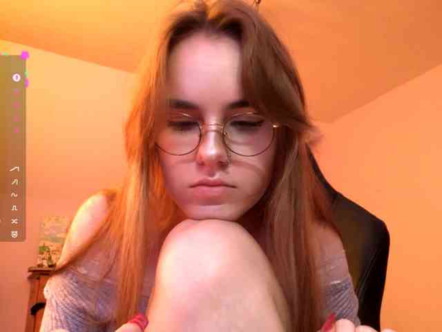 CandyJoly webcam