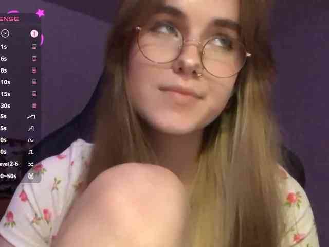 CandyJoly webcam