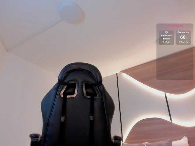 zoee-zi webcam bongacams model stream image