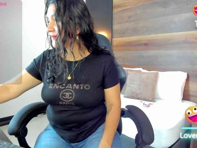 zoee-zi webcam