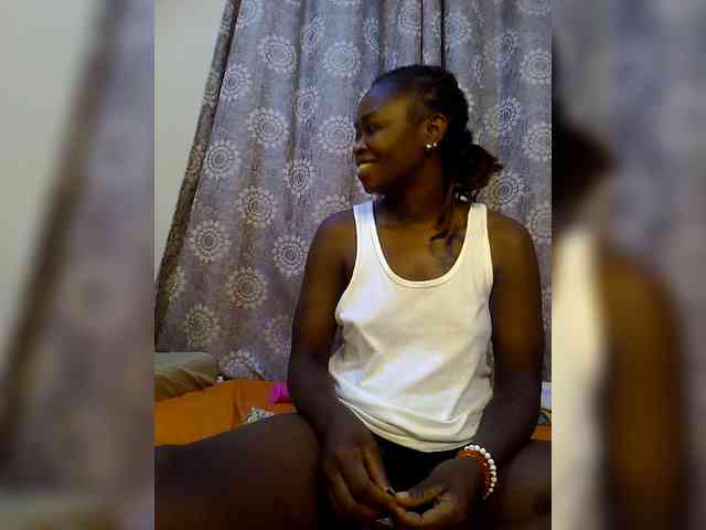 Sweetcandy25a webcam