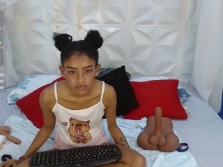 adissonpetite Porn Show