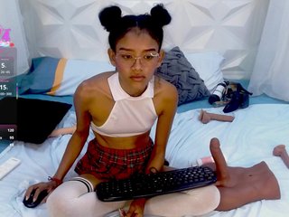 adissonpetite Porn Show