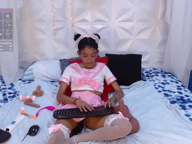 adissonpetite's BongaCams show and profile