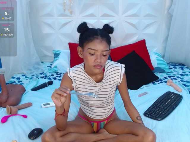 adissonpetite's BongaCams show and profile