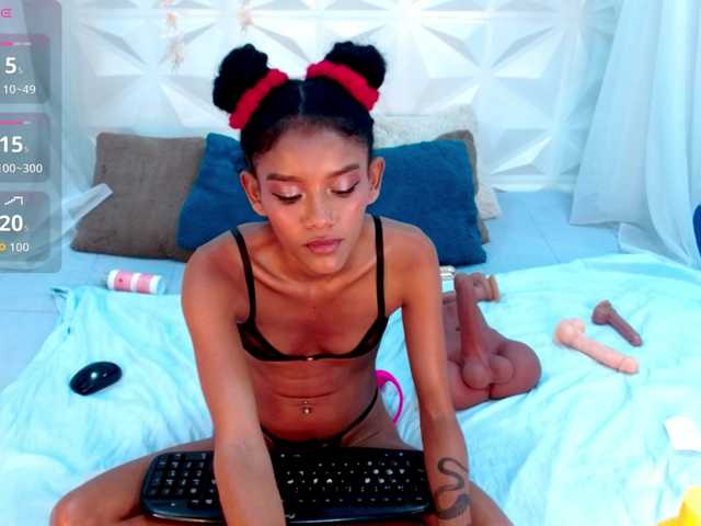 adissonpetite's BongaCams show and profile