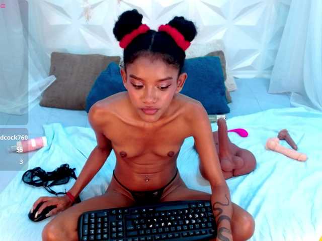 adissonpetite's BongaCams show and profile