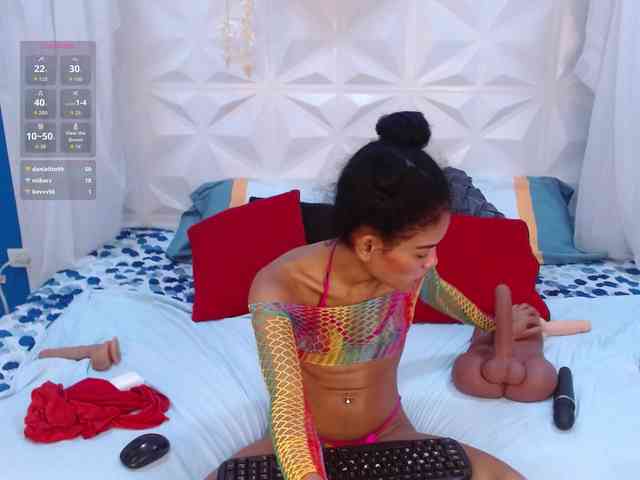 adissonpetite webcam