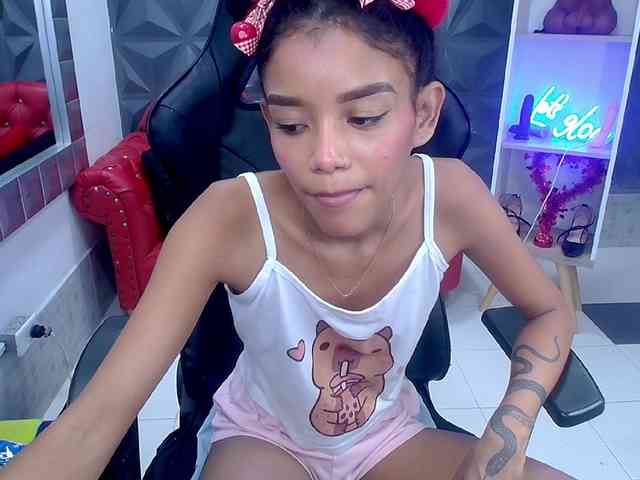 adissonpetite adissonpetite