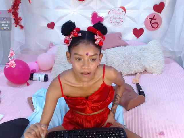 adissonpetite webcam